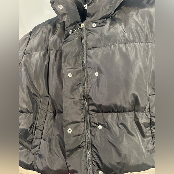 Rue21 black Puffer Jacket women’s large - Picture 5 of 8